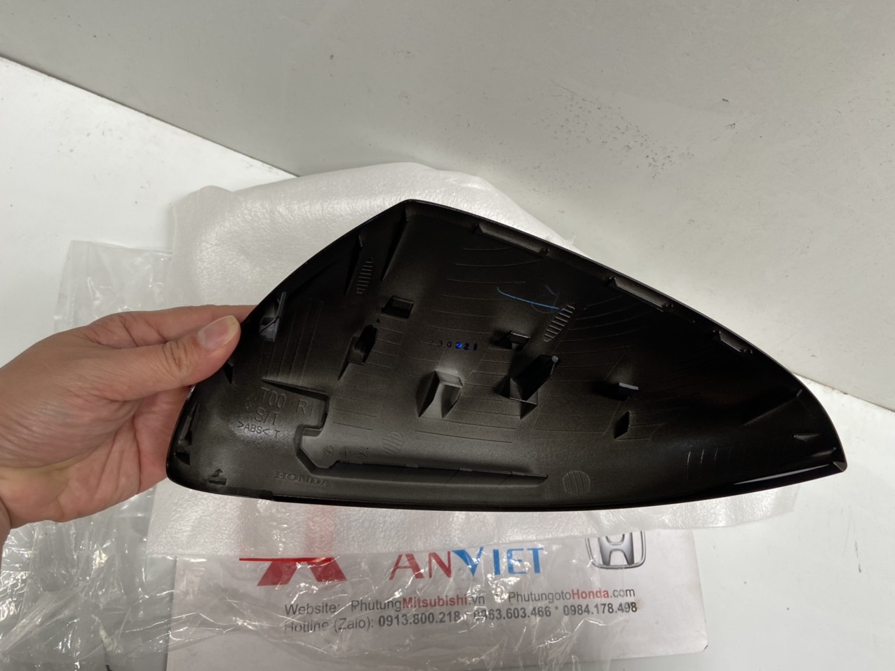 Ốp gương chiếu hậu bên phụ xe Honda CITY 2021-2022